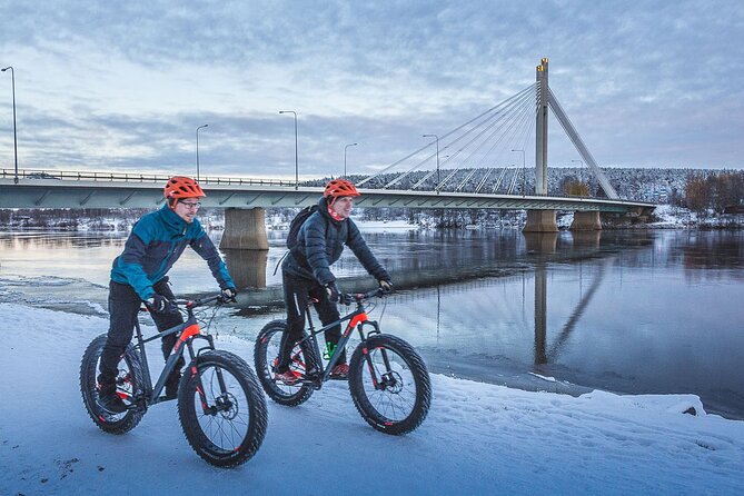 2h Winter Bike Tour - Riversides of Rovaniemi - Starting at Hostel Café KotiValtakatu and Roll Outdoors Garage