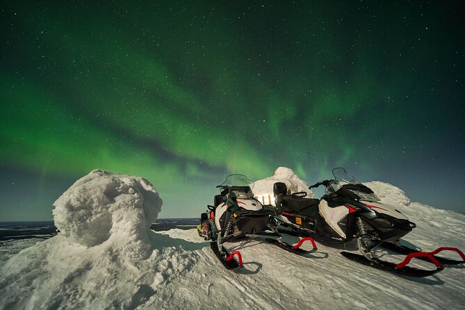 3 Hours Snowmobiling under Auroras and Night Sky - Aurora Hunting by Snowmobile in Levi, Finland