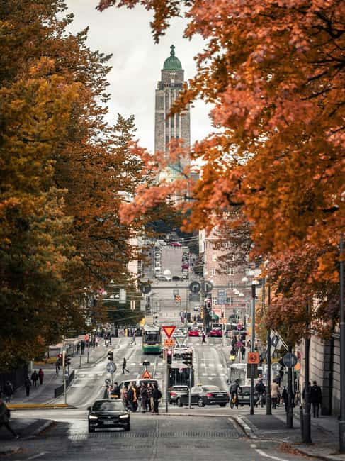 Alternative Helsinki: The Kallio neighborhood tour - Bear Park: a local break in the middle of the city