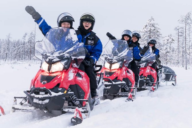 Arctic Circle Snowmobile Safari for Beginners in Rovaniemi - Gear check: thermal clothing that keeps the ride comfortable
