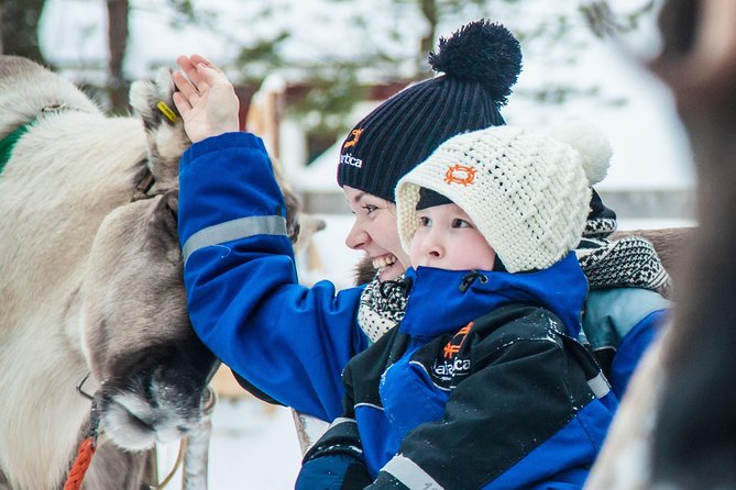 Arctic Delight - Visit to Santa's Village and snowmobiling to reindeer farm - Snowmobile Instructions and Driving Rules, The Bit You Should Not Ignore