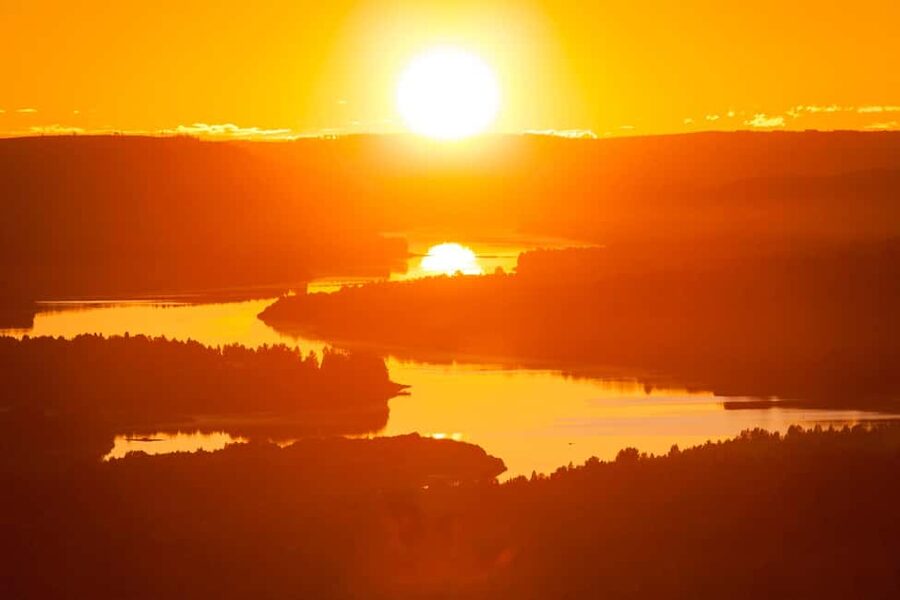 Arctic Wilderness Hike from Rovaniemi (Day & Evening) - Fire-starting and Finnish BBQ snack time: the moment the tour clicks