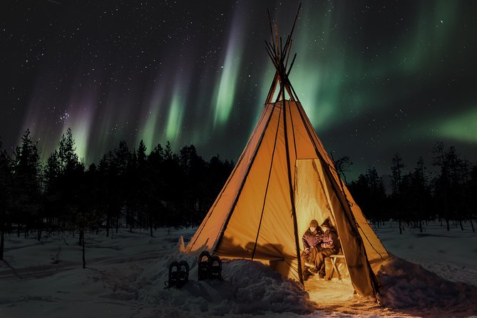 Aurora Borealis Picnic in Rovaniemi - Stop at Safartica, then settling in for the wait