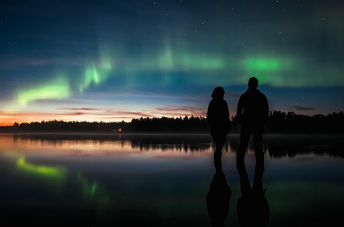 Autumn Aurora Borealis Picnic in Rovaniemi - The guide makes the difference between guessing and understanding