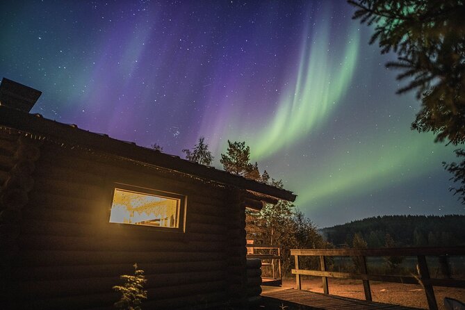 Best Of Lapland: Sauna, Ice swimming, Dinner & Northern Lights - Ice Swimming on an Arctic Lake: The Plunge Procedure That Builds Confidence