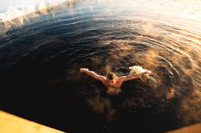 Best Of Lapland: Sauna, Ice swimming, Dinner & Northern Lights - Northern Lights Odds: The Evening Window and How to Set Expectations