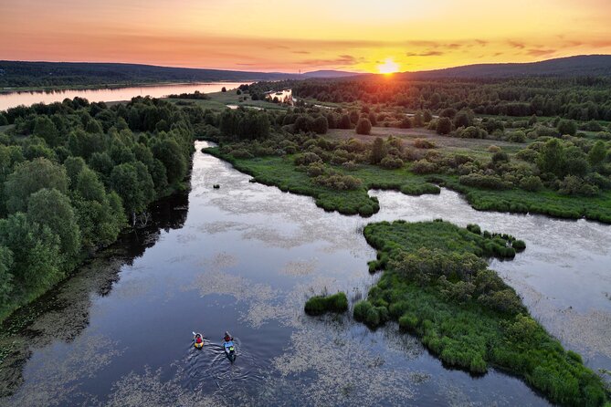Canoe Trip in Lapland from Rovaniemi - Stop for snack and hot drinks, with real comfort built in