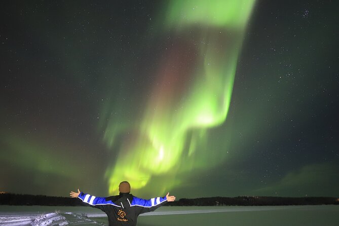 Chasing Aurora with Photographer - Small Group - Meeting point and pickup: make this easy on yourself