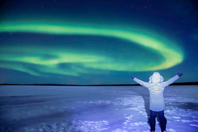 Chasing Aurora with Photographer - Small Group - Language and what it means during aurora coaching