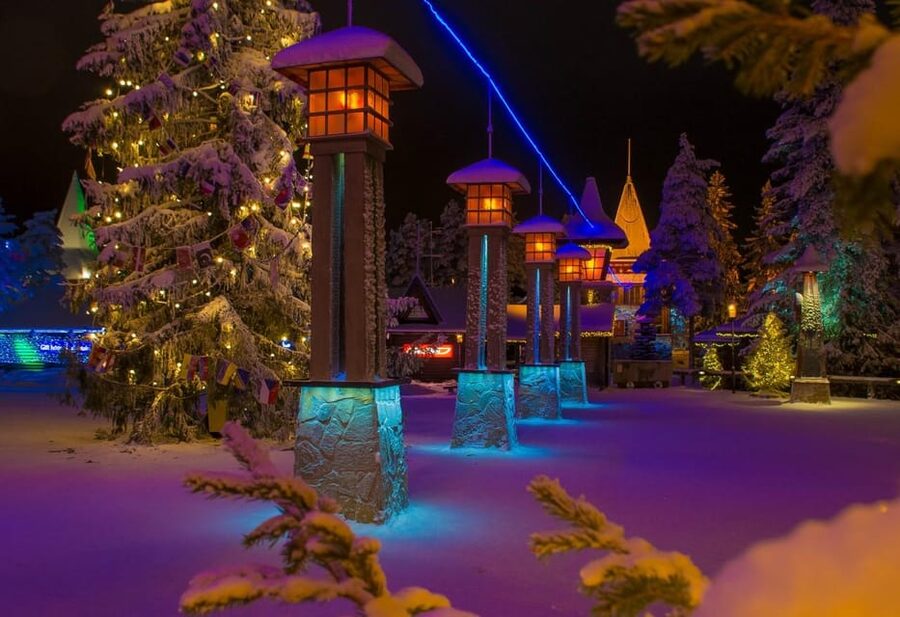 City tour and Santa Claus village visit in Lapland - Santa Claus Village Time for Shopping and Letter Sending