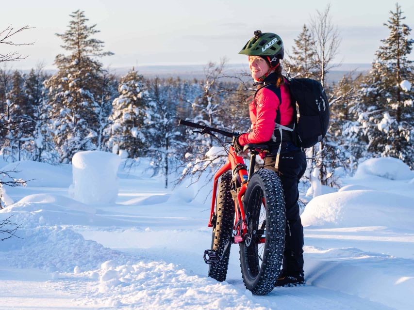E-FatBike experience in small groups - The climb: how the electric assist changes your winter riding