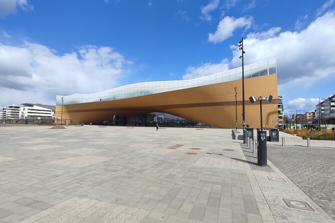 Epic Helsinki: English Speaking Walking Tour - Starting at Snellman Statue, ending at Oodi Library
