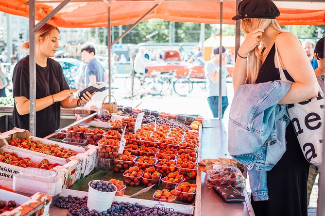 FOOD Tour with Roof Top Bar in Helsinki - What you eat and drink: the tasting menu and how to handle allergies