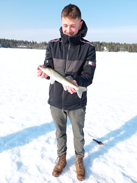 From Helsinki: Bodom Lake Ice Fishing with Food & Drinks - Who should book, and who might feel annoyed