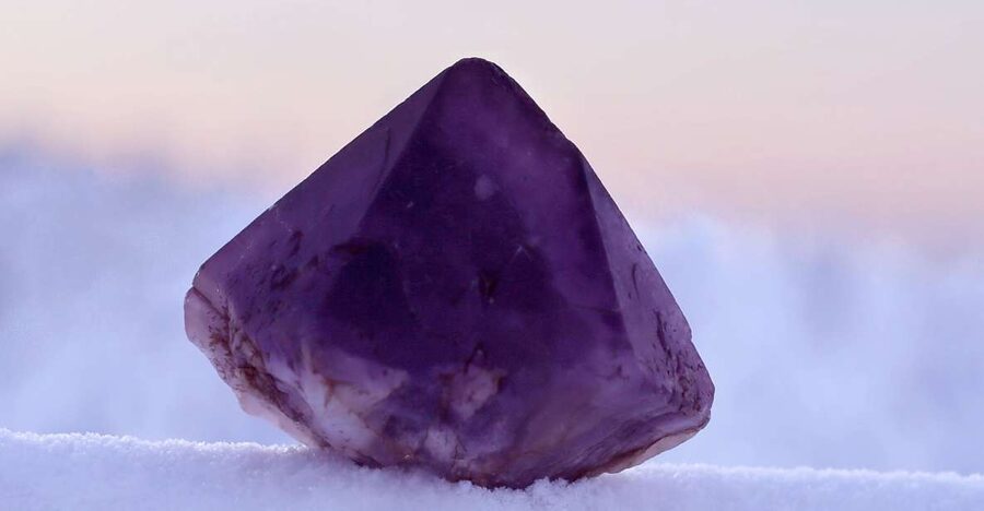 From Rovaniemi: Amethyst Mine Guided Tour - Gear and clothing, what is included and what costs extra