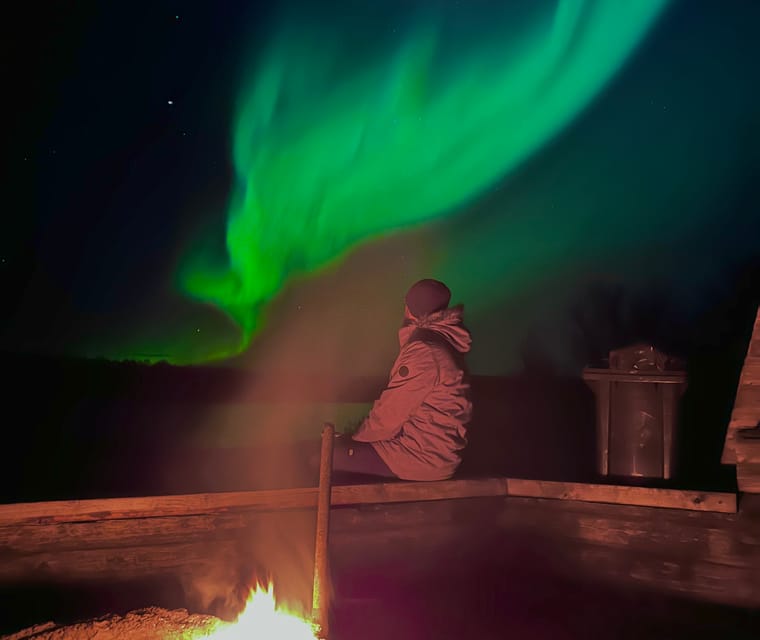From Rovaniemi: Lapland Aurora Hunt with Barbeque - First Step in the Dark: Pickup and the Pace of a 3-Hour Aurora Hunt