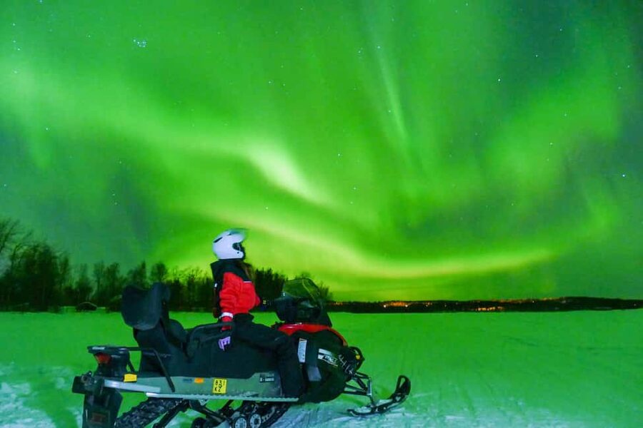 From Rovaniemi: Searching Aurora with Snowmobile - Your 3.5-Hour Night, Step by Step in the Arctic Dark