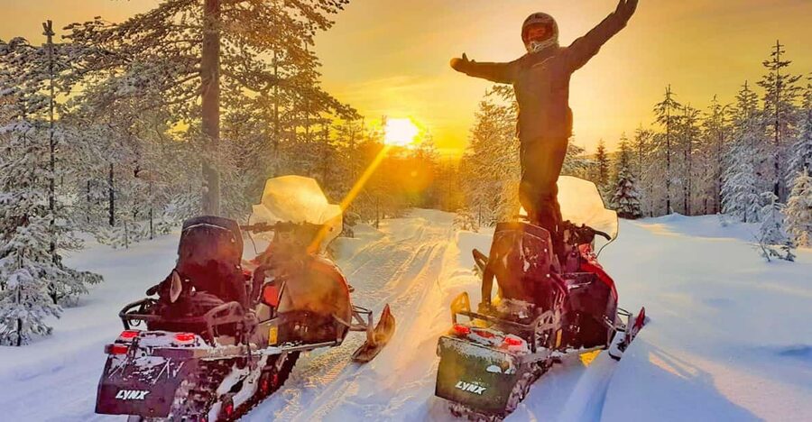 From Rovaniemi: Snowmobile Safari into Arctic Wilderness - Pickup in Rovaniemi and Santa Claus Village, and Why Minutes Matter