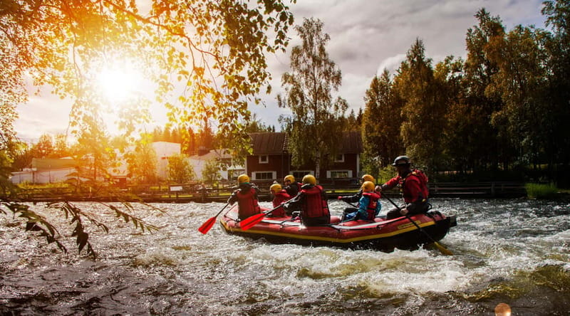 From Ruka: River rafting fun for families - River Kitka Rafting From Kontioluola Safarihouse: The Core Idea