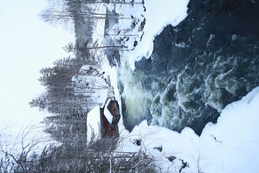 From Ruka: Snowshoeing in Oulanka National Park - Getting to Juuma village and finding your rhythm on the first stretch