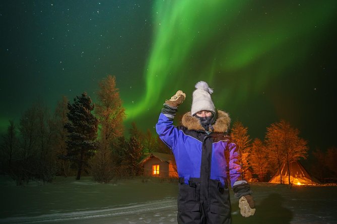 From Saariselkä: Northern lights tour to Lake Inari, incl. dinner - Dinner by campfire in a lappish teepee, what you eat and why it matters