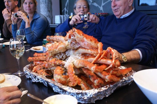 Full-Day Trip: King Crab Safari to Norway from Saariselkä Including Lunch - Snowmobile sledge time: what you do with the ice hole and traps