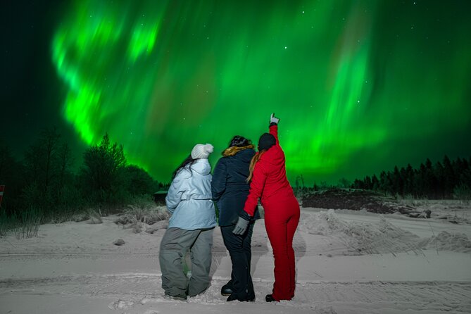 Guaranteed Northern Lights Group Tour with Photos - What to wear so the cold does not ruin the night