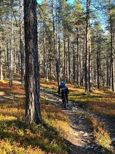 Guided Fatbike Tour in Ivalo - Meeting at Xwander Nordic, Eräsoppi Shop, and getting ready fast