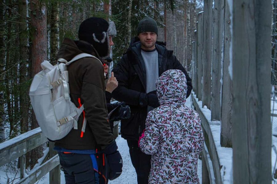 Guided Ranua Wildlife Zoo Tour with Lunch Buffet - Getting from Rovaniemi to the park, without the hassle