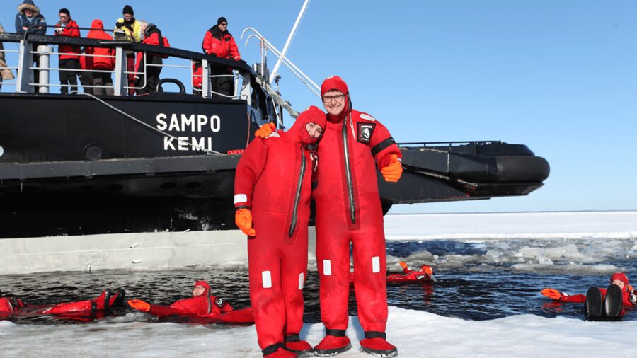 Haparanda/Tornio: Icebreaker Sampo Cruise with Ice Floating - Ice floating in a survival suit: the highlight you should prepare for