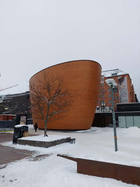 Helsinki: A Finntastic Walking Tour with a Local Guide - Oodi Central Library: public space that feels like policy