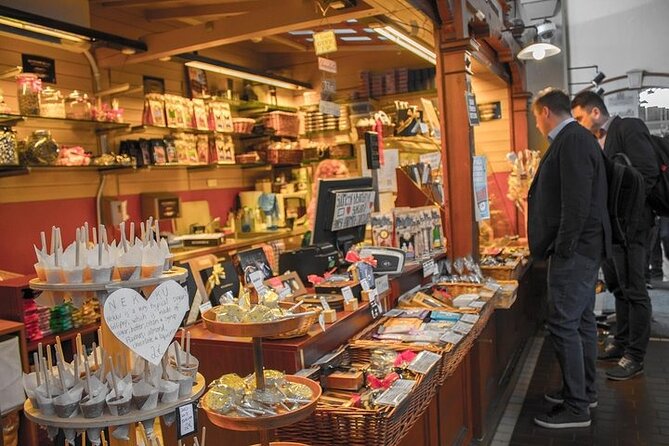Helsinki Airport Layover Sightseeing Tour - Stop by Stop: Helsinki Cathedrals, Squares, Parks, and Market Life