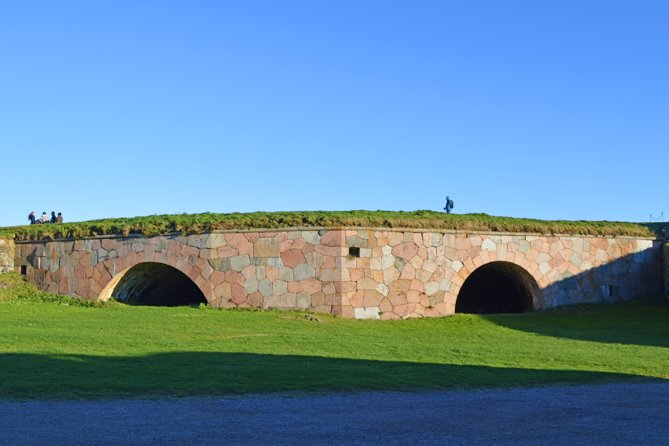 Helsinki and Suomenlinna Sightseeing Tour - Why the Helsinki and Suomenlinna mix makes sense in 5 hours