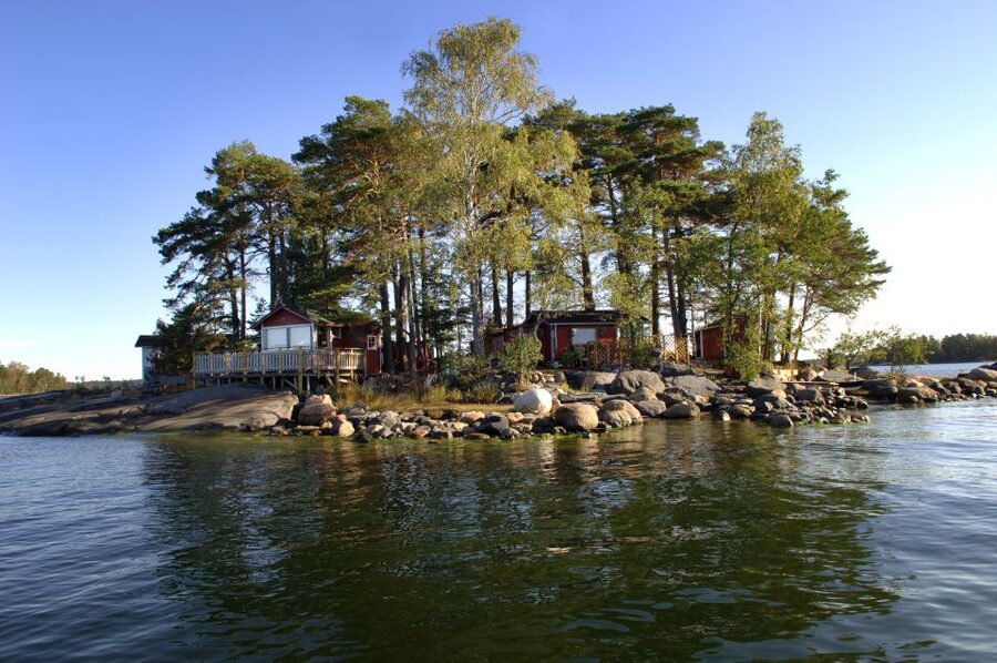 Helsinki: Archipelago RIB Boat Tour with BBQ Lunch and Sauna - Weather, wind, and the reality of an outdoorsy day
