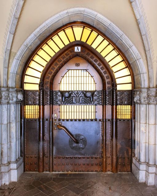 Helsinki: Architecture Walking Tour with Expert - How much walking and weather to plan for