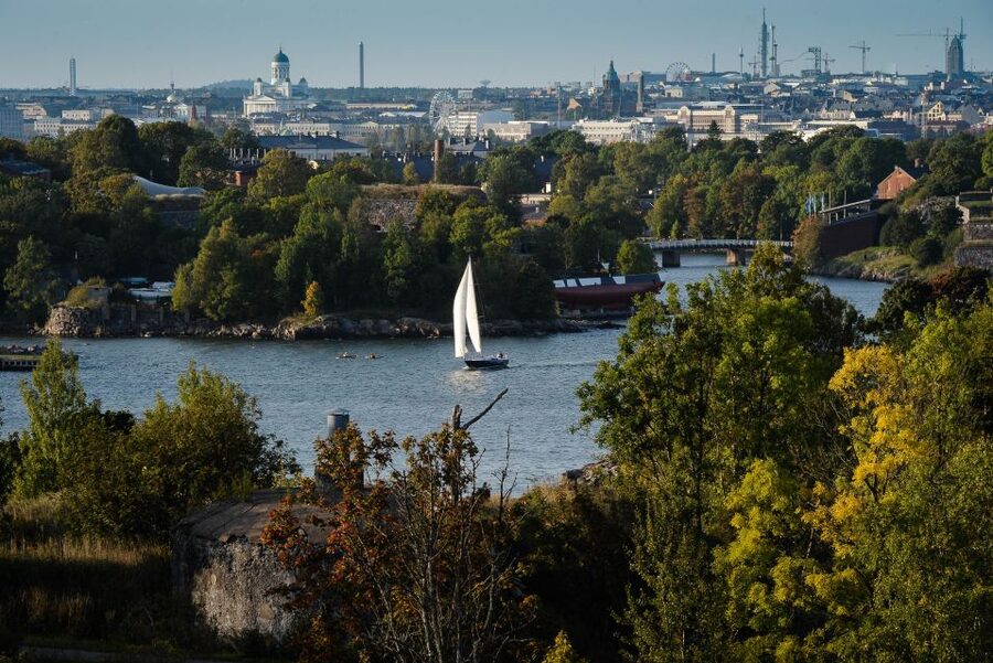 Helsinki: City and Outer Islands Guided RIB Boat Tour - Where You Meet, What You Wear, and How the Boat Experience Works