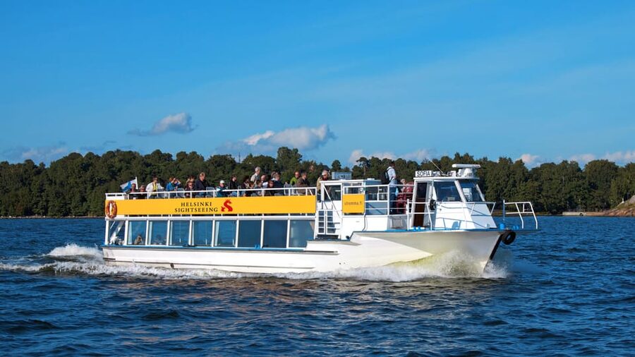 Helsinki Evening Cruise - Sundeck vs Cafeteria Windows: Your Best Strategy for Comfortable Views