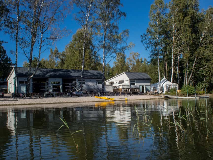 Helsinki: Guided Kayak Tour in Eastern Helsinki Archipelago - Price and Value: What $152 Buys You in Real Terms