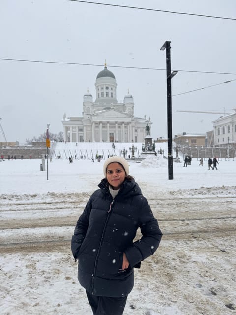 Helsinki: Guided Walking Tour with Local Guide - Market Square, loimulohi, and the city’s daily rhythm