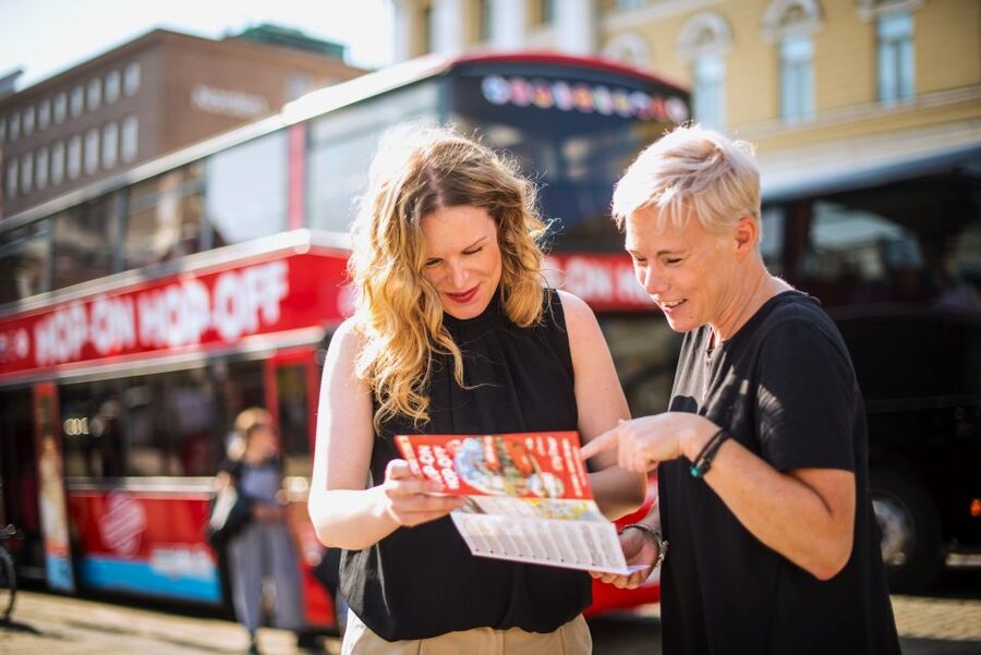 Helsinki: Hop-On Hop-Off City Bus Tour - Summer hop-on freedom versus winter reduced departures