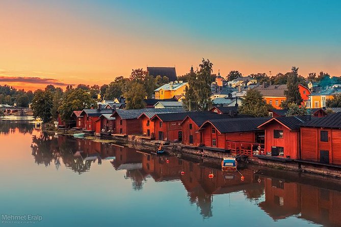 Helsinki Private Sightseeing + Medieval Town Porvoo - Back in Helsinki: Kauppatori and the Old Market Hall for Real Local Color
