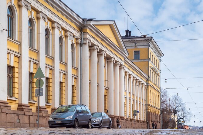 Helsinki private tour with a city planner - The 3-Hour Route: From Senate Square to Oodi Library