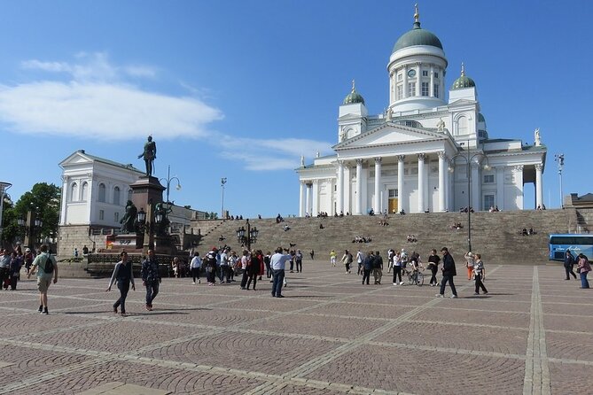 Helsinki Self-Guided Audio Tour - Faith, silence, and modern design: Uspenski, Kamppi, Temppeliaukio, and Kiasma