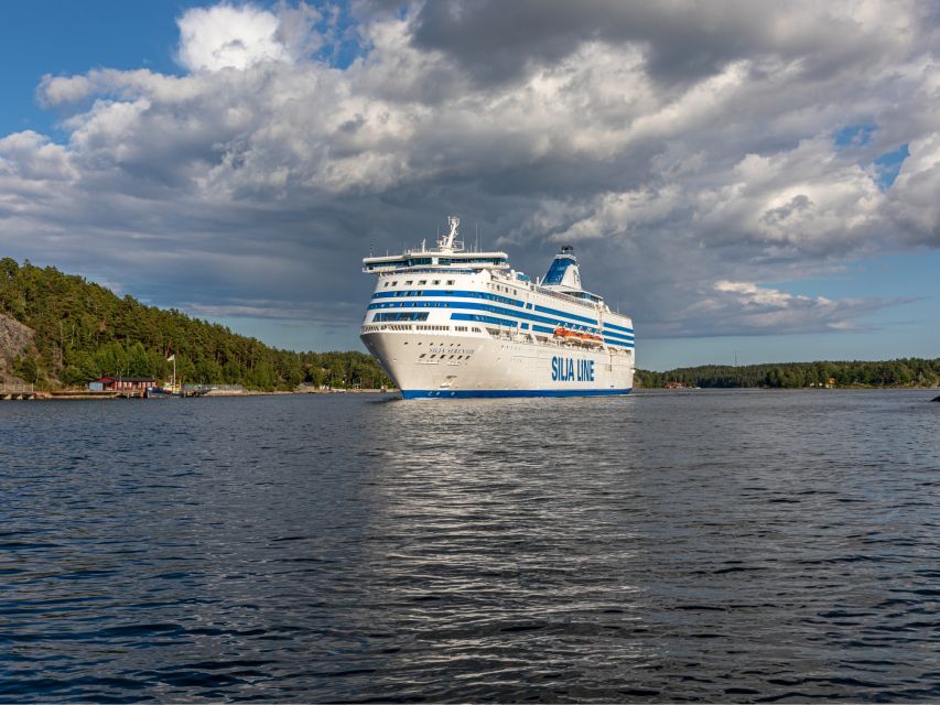 Helsinki-Stockholm Oneway Overnight Cruise with Cabin Stay - Nordic dining onboard: what’s included vs what costs extra