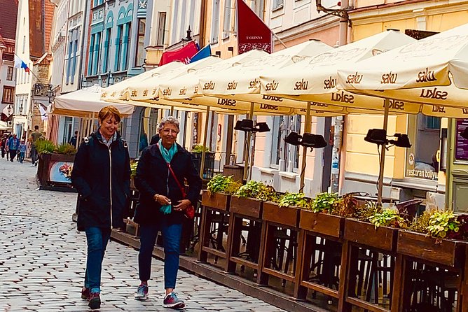 Helsinki to Tallinn Guided Tour -cruise ticket & pick up included - Your 3 Hours of Free Time: Lunch, Souvenirs, and a Meeting Point