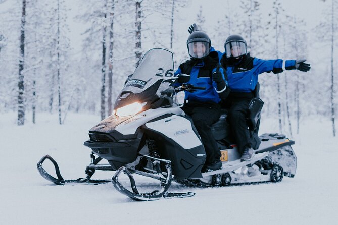 Ice Fishing by Snowmobile in Levi - Where you start in Levi: meeting point and pickup that actually helps