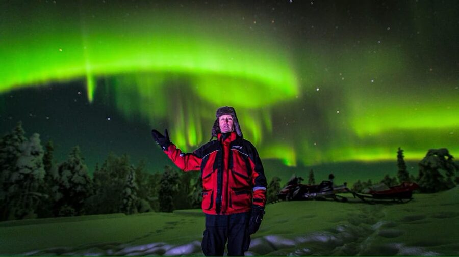 Inari: Northern Lights Hunt Snowmobile Safari - The driving part: learning the snowmobile without turning it into a stress test