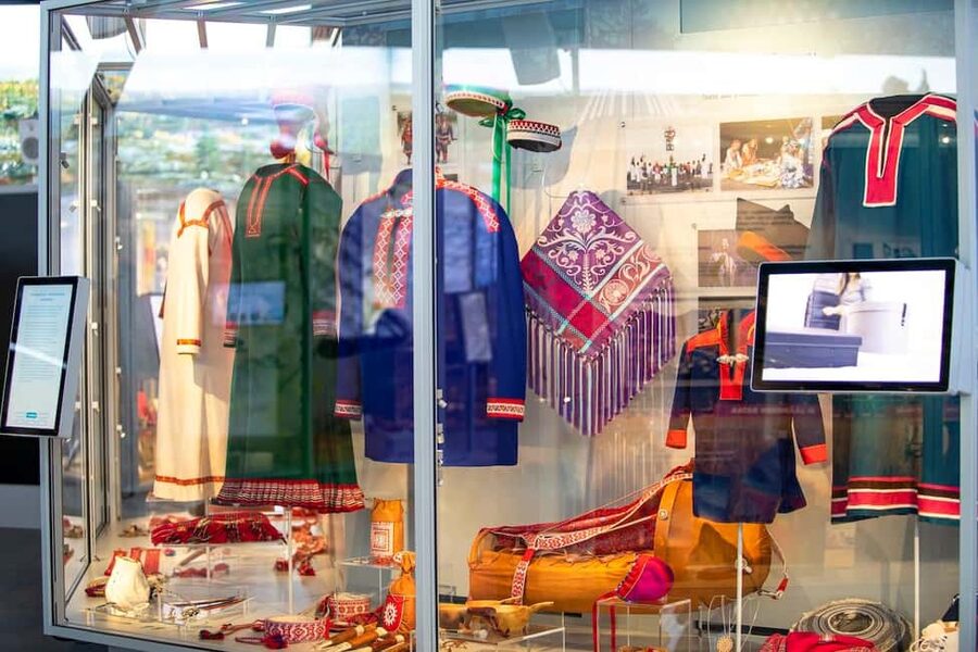 Inari: Sámi Museum Siida Ticket - Shop and Restaurant Sarrit: the easy wrap-up inside the complex