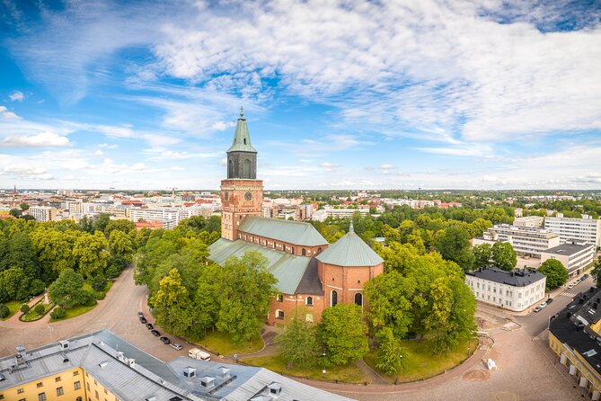 Inspiring Turku - Private Walking Tour - Turku City Hall and the Seurahuone origin story