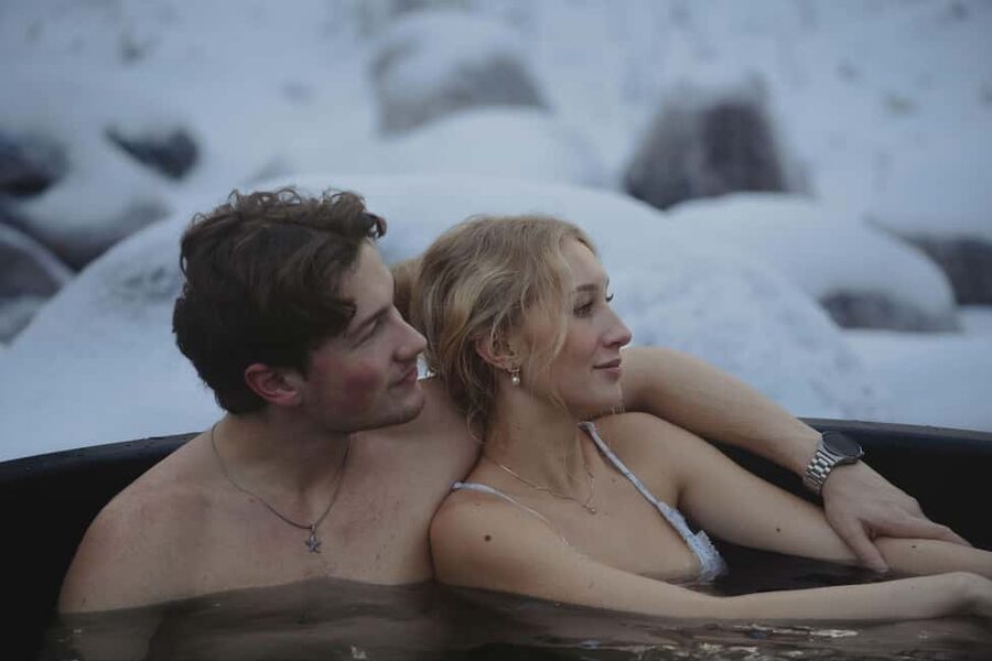 Invisible Arctic Forest Spa: Panorama sauna and hot tubs - Arrival Comfort: Robes, Slippers, and Instant Downtime